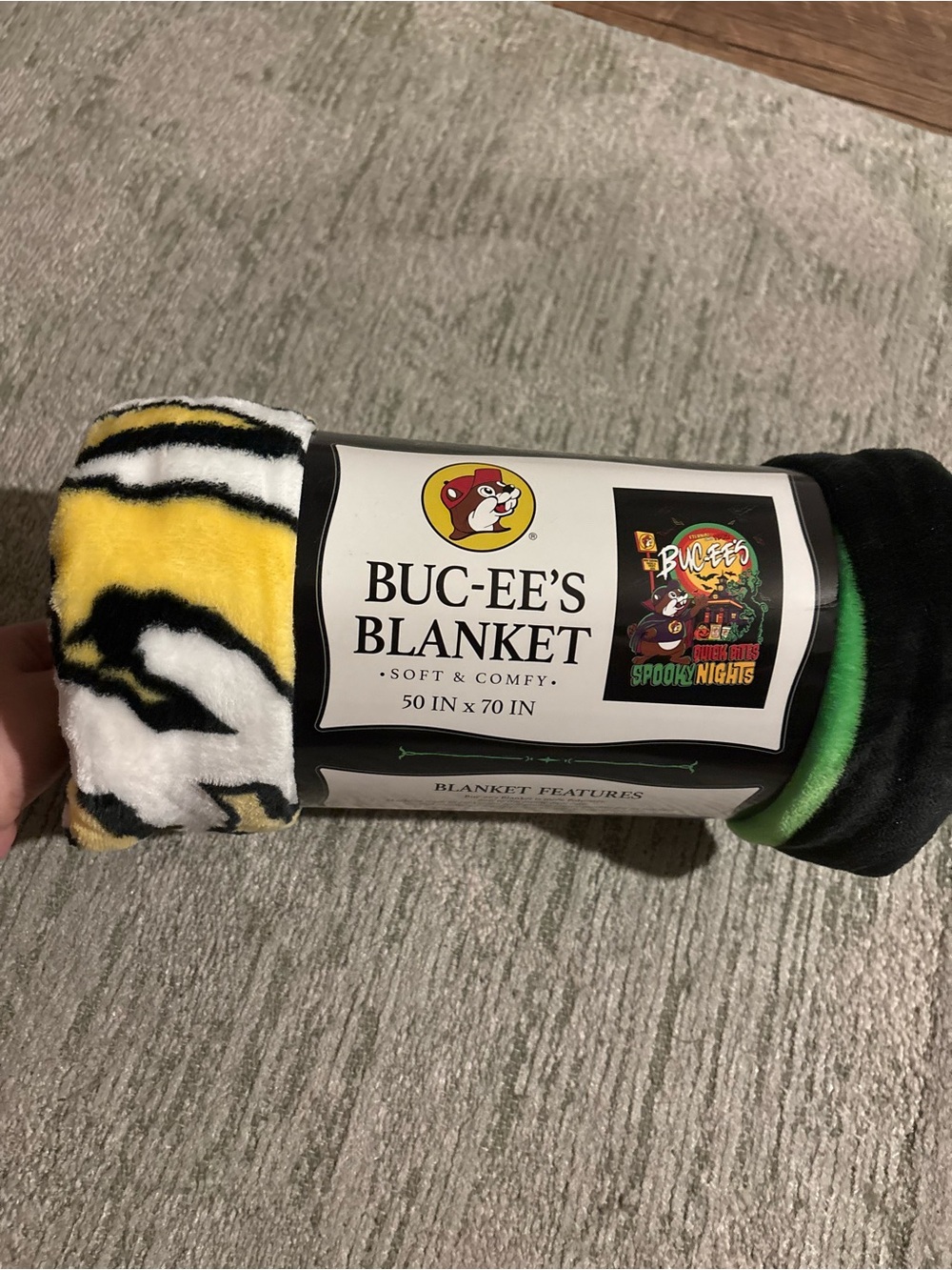 BUC-EE’s 2026 Halloween Blanket - Soft & Comfy 50 x 70 in